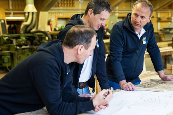 Holzbau_Mitterer_Unternehmen_Besprechung.jpg